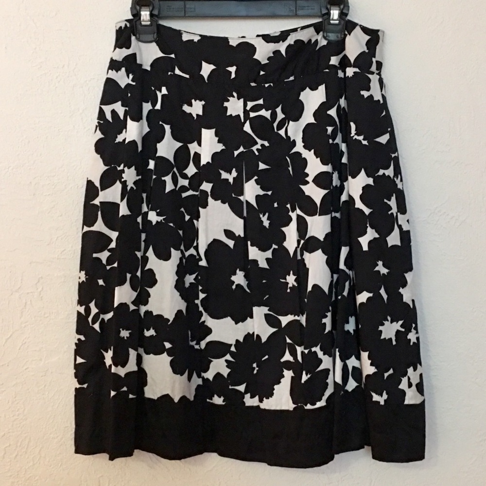 Black & White Print Skirt